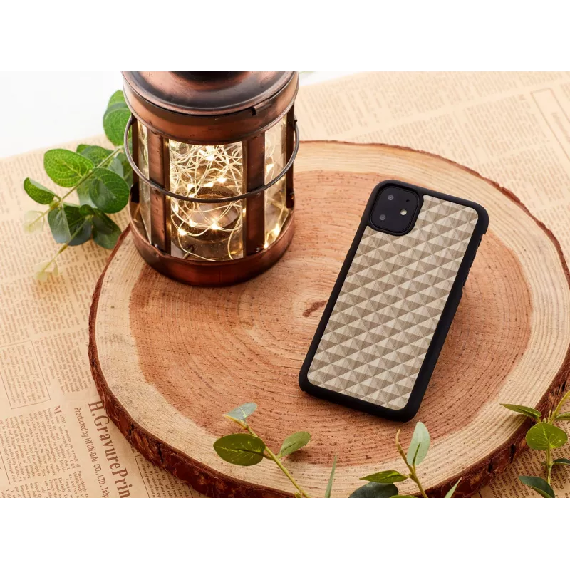 Älypuhelinkotelo man and wood iPhone 11 Armor musta — suojakotelo iPhone 11:lle