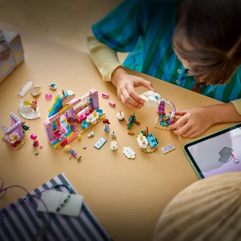 LEGO Friends 42684 Yksisarvisen unelmakahvila