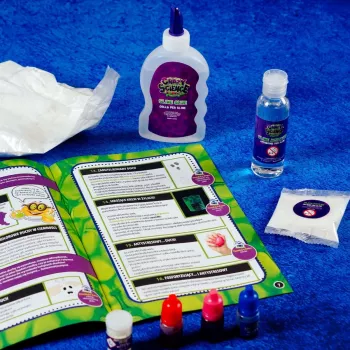 Tiedepalapelisarja Liscianigiochi Crazy Science pimeässä hohtava lima 304-PL89239 — koesarja pimeässä hohtavalla limalla