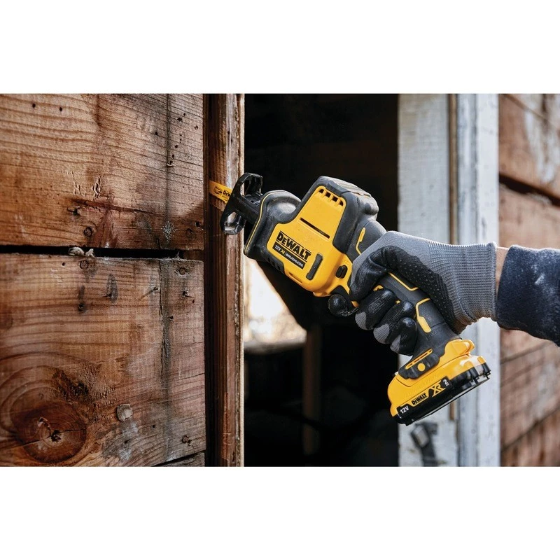 DeWALT DCS312D2-QW puukkosaha 2800 iskua/min musta, keltainen