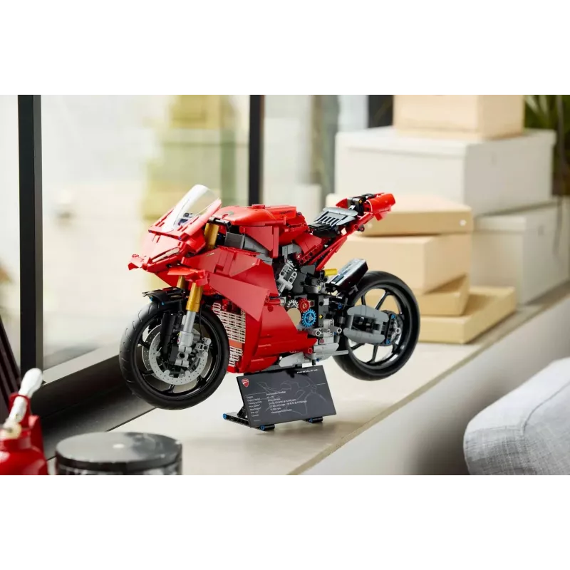 LEGO TECHNIC 42202 Ducati Panigale V4 S -moottoripyörä