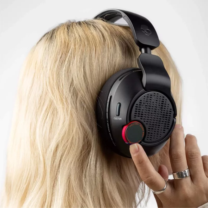 SKULLCANDY pelikuulokemikrofoni Crusher PLYR 720 Wireless Univ