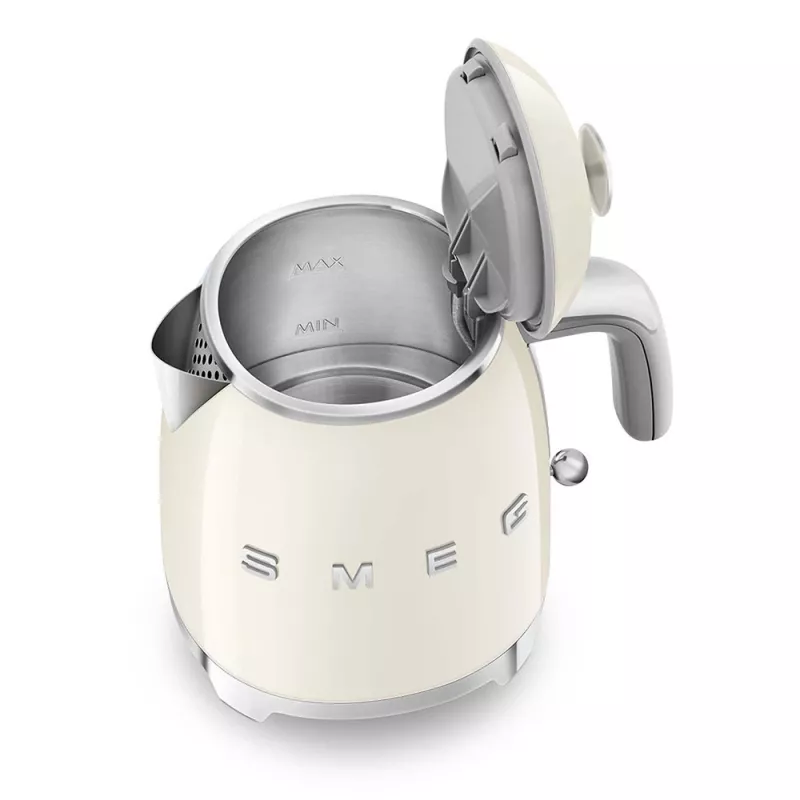 Vedenkeitin Smeg 0,8L 1400W beige