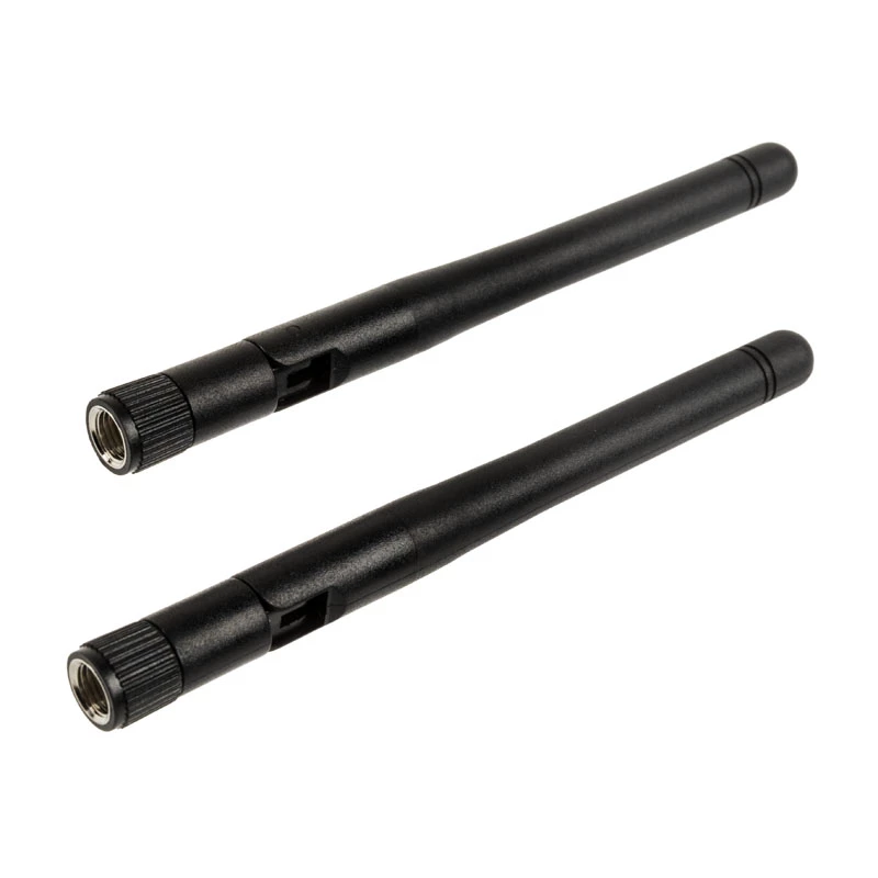 Monisuuntainen antenni Akasa A-ATN01-BK