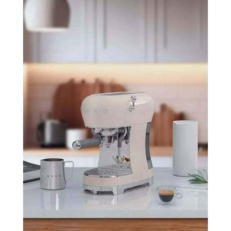 SMEG kahvinkeitin kerma