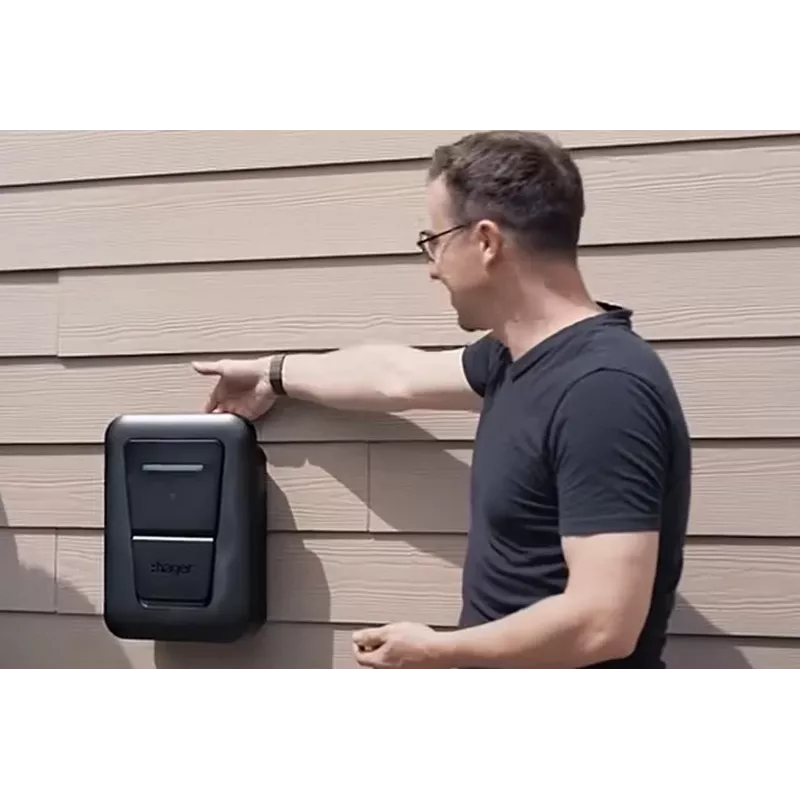 Seinäkiinnitteinen EV-latausasema Hager witty one 11 kW 3-vaiheinen RFID:llä, Bluetoothilla ja 4,5 m Type-2-kaapelilla