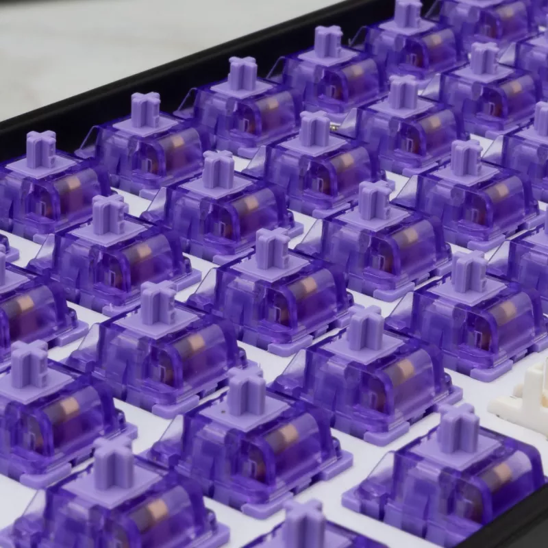 White Shark Purplepulse mekaaniset kytkimet 25 kpl