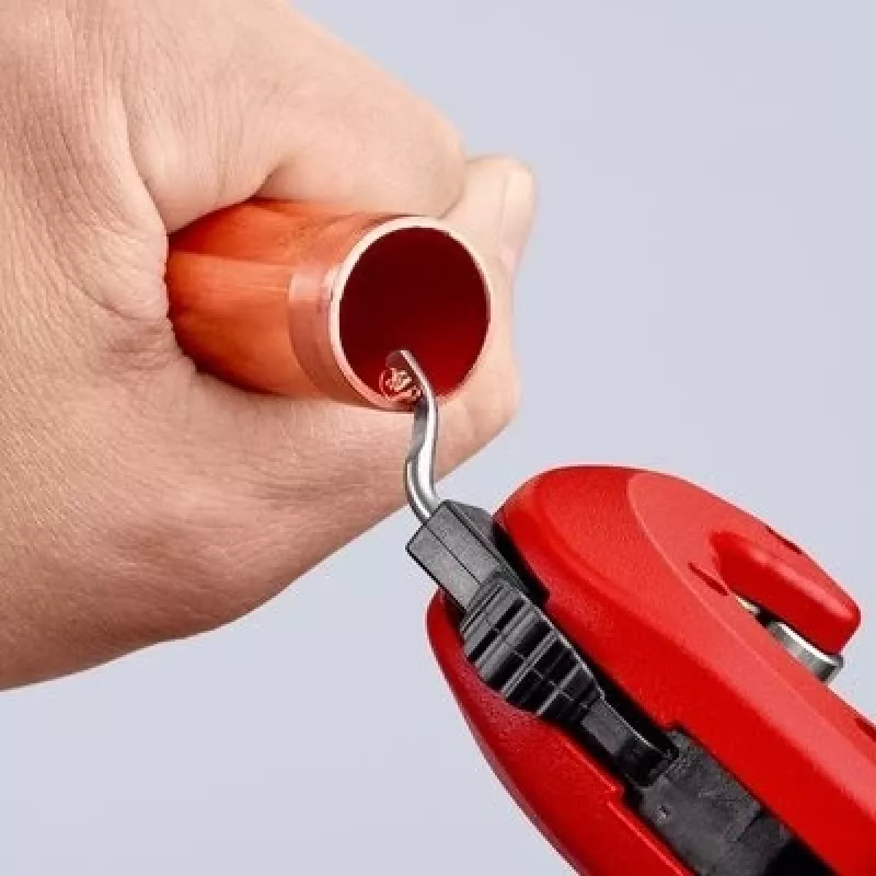 Knipex 90 31 02 SB käsikäyttöinen putkileikkuri Pipecutter