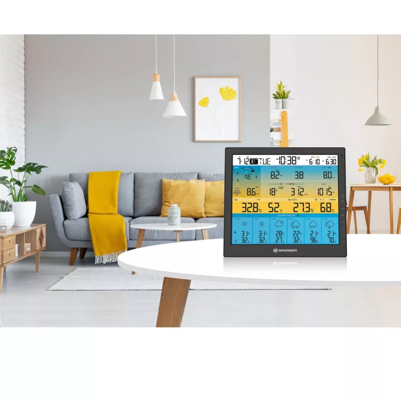 Bresser 7003220 Weather Center 7-in-1 Solar 6-Day 4cast Pro SF digitaalinen sääasema, LCD, musta