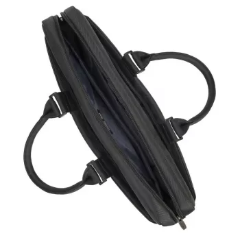 Salkku Rivacase 8135 39,6 cm (15,6 tuumaa) musta