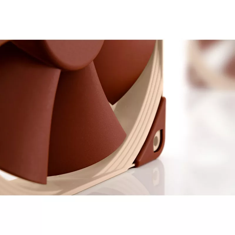 Noctua NF-F12 PWM 120 mm kotelotuuletin