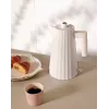 Alessi MDL06 B laskostettu vedenkeitin, musta, euro-pistoke