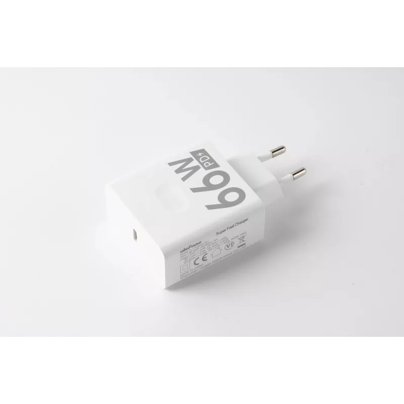 UleFone 66W -laturi — nopea USB-verkkolaite kannettaville laitteille, malli UF-CHAR-66WR