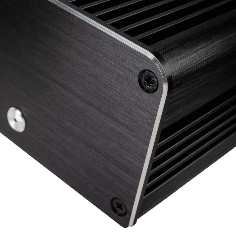 Akasa Newton CTN UCFF-kotelo Intel NUC -tietokoneille, musta (A-NUC75-M1B)