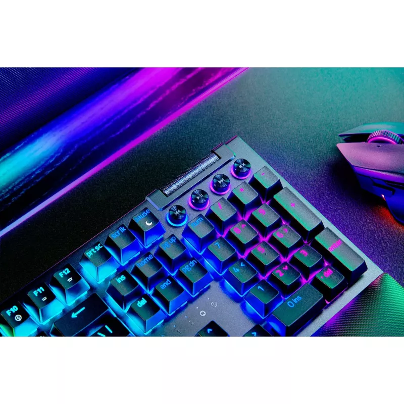 Razer BlackWidow V4 Pro näppäimistö pelikäyttöön USB QWERTZ saksa musta