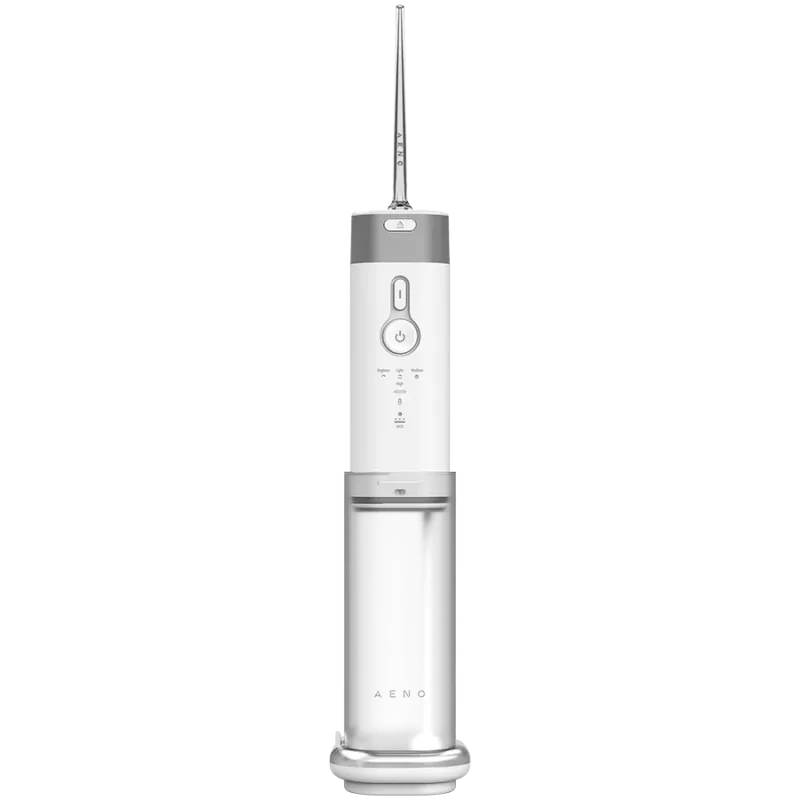 Suihkusuutin: 3,7V, 8W, 2500mAh, 200ML