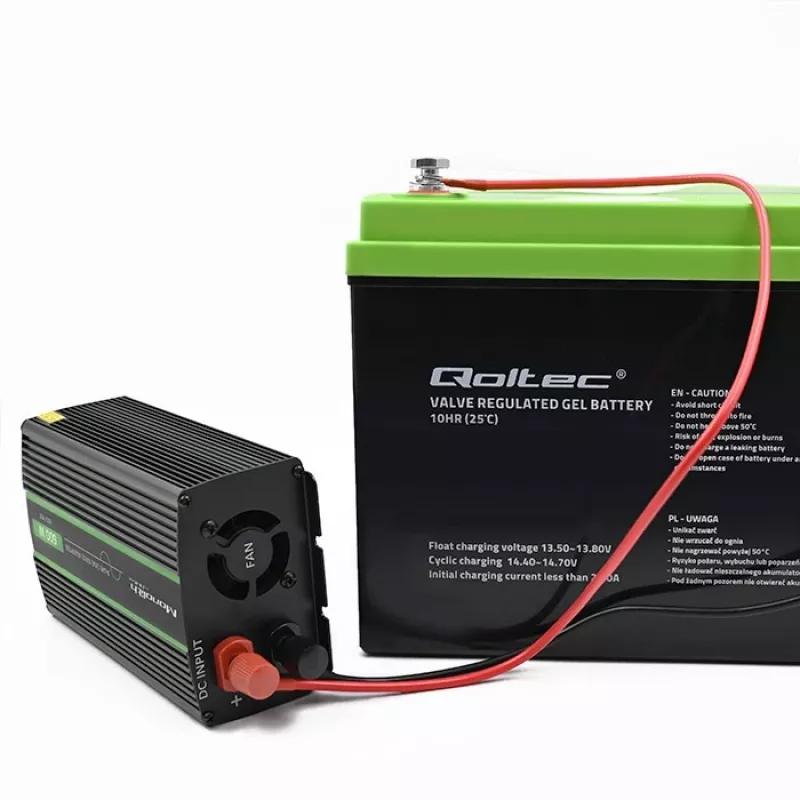 Qoltec Monolith jännitemuunnin auto 600 W 12 V