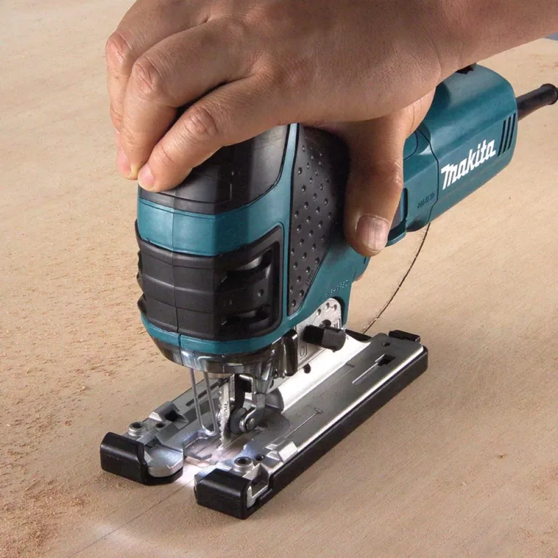 Makita 4351FCTJ pistosaha 720 W 2,5 kg