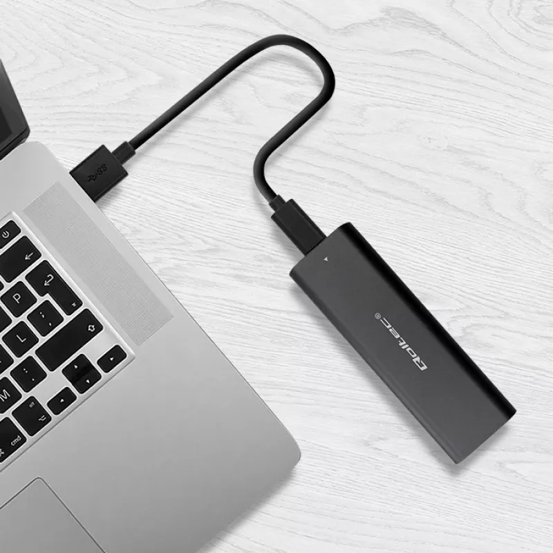 Qoltec 50312 M.2 NVMe SSD -kotelo, USB Type-C, musta