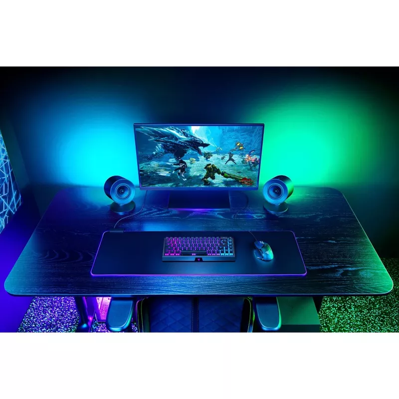 Full Range -kaiutin Razer Nommo V2 2.1-kanavainen