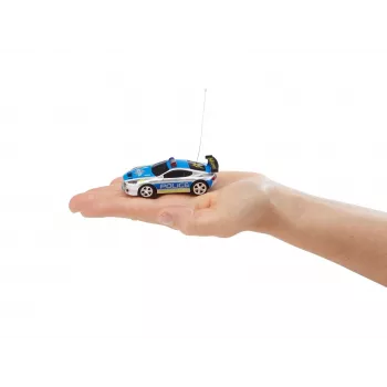 Kauko-ohjattava leluauto REVELL 23559 — suositeltu ikä 8+
