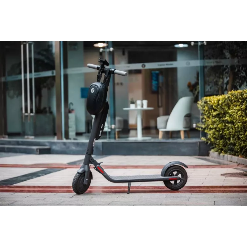 Segway AC.00.0000.38 tuote 4 l musta