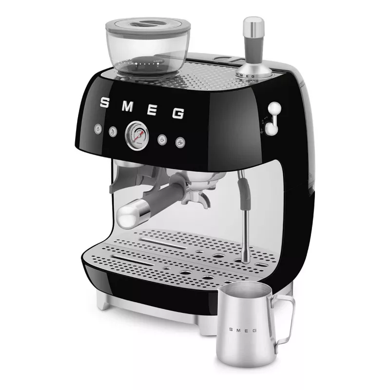 SMEG EGF03BLEU espressokeitin. kahviautomaatti 50s Style. musta