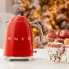 Smeg-sähkövedenkeitin 1,7 l 2400 W punainen