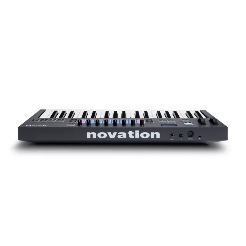 Novation FLKEY 37 - MIDI-koskettimisto erityisesti FL Studio -ohjelmistolle, 37 kosketinta.