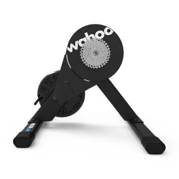 Älykäs harjoitusvastus Wahoo KICKR CORE 2 — magneettinen pyöräilytraineri, hihnaveto, 1800 W max., yhteensopiva 11-vaihteisen kasetin kanssa, Bluetooth/Wi‑Fi/ANT+
