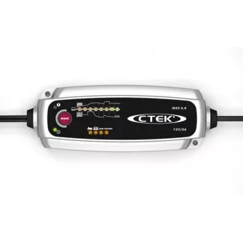 Akkulaturi CTEK CT5 Powersport 12V 2,3A – 12 V 2,3 A laturi Powersport-akuille