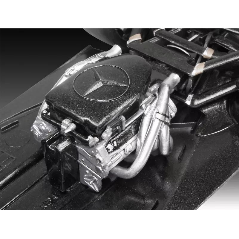 REVELL muovimalli McLaren Mercedes MP4-25 Lewis Hamilton — mittakaava 1:24