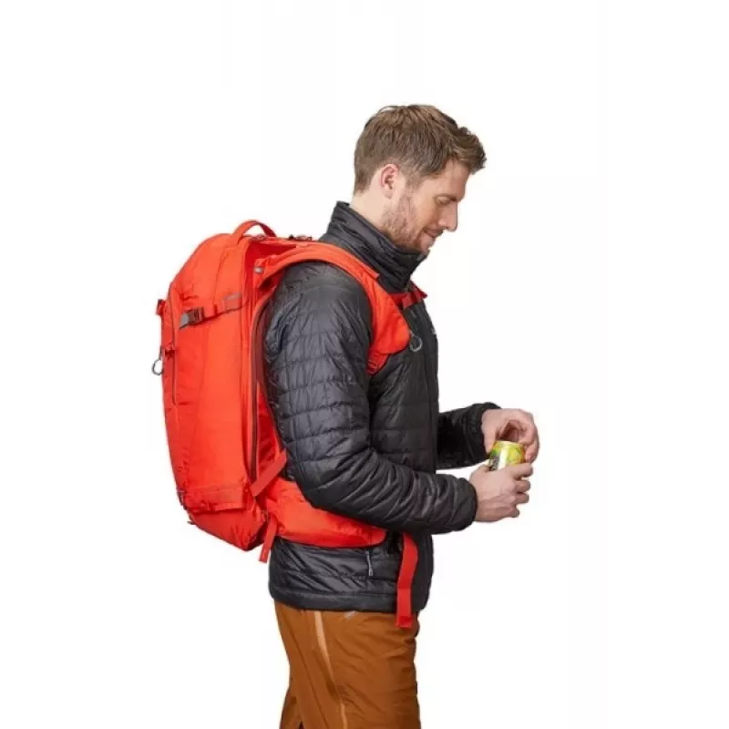 Gregory Targhee vaellusreppu M/L 32 L punainen
