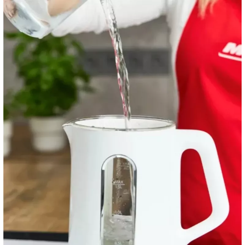 Sähkövedenkeitin 1,5 l valkoinen MCZ-126/B
