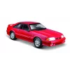 Malli Ford Mustang SVT Cobra 1993 punainen 1/24