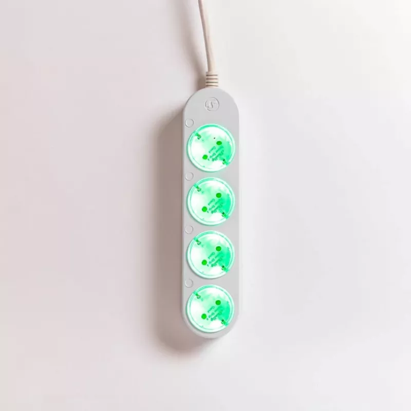 Älykäs 12A Shelly Power Strip 4 Gen4 Zigbee/Matter jatkojohto