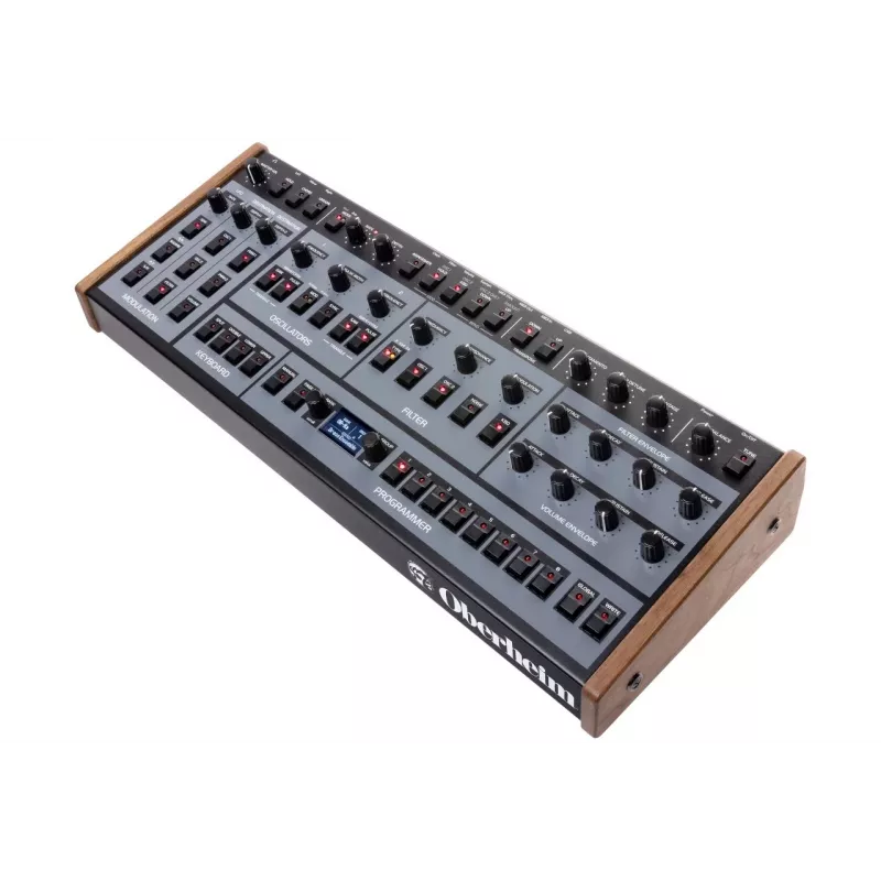 Oberheim OB-X8 pöytämalli analoginen polyfoninen syntetisaattori