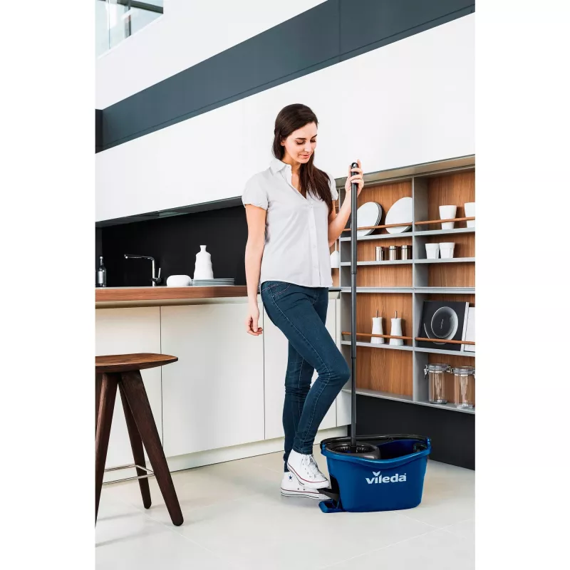 Bodenwischer VILEDA TurEasyWring & Clean Box 167756 ämpärillä ja puristimella