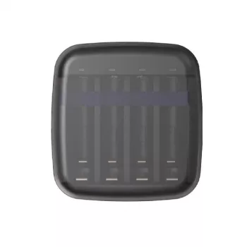 XTAR BC4 -paristolaturi AA/AAA NiMH- ja Li-Ion-akuille, 4 paikkaa, DC/USB-tulo, musta