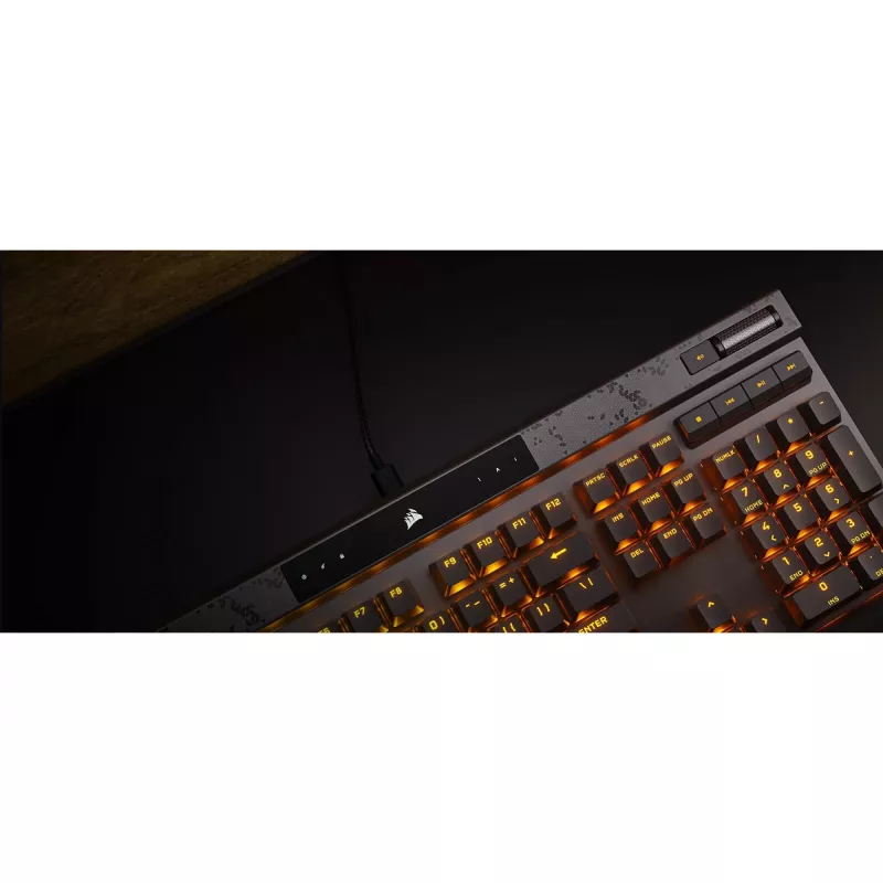 Corsair K70 MAX näppäimistö peli USB saksalainen musta