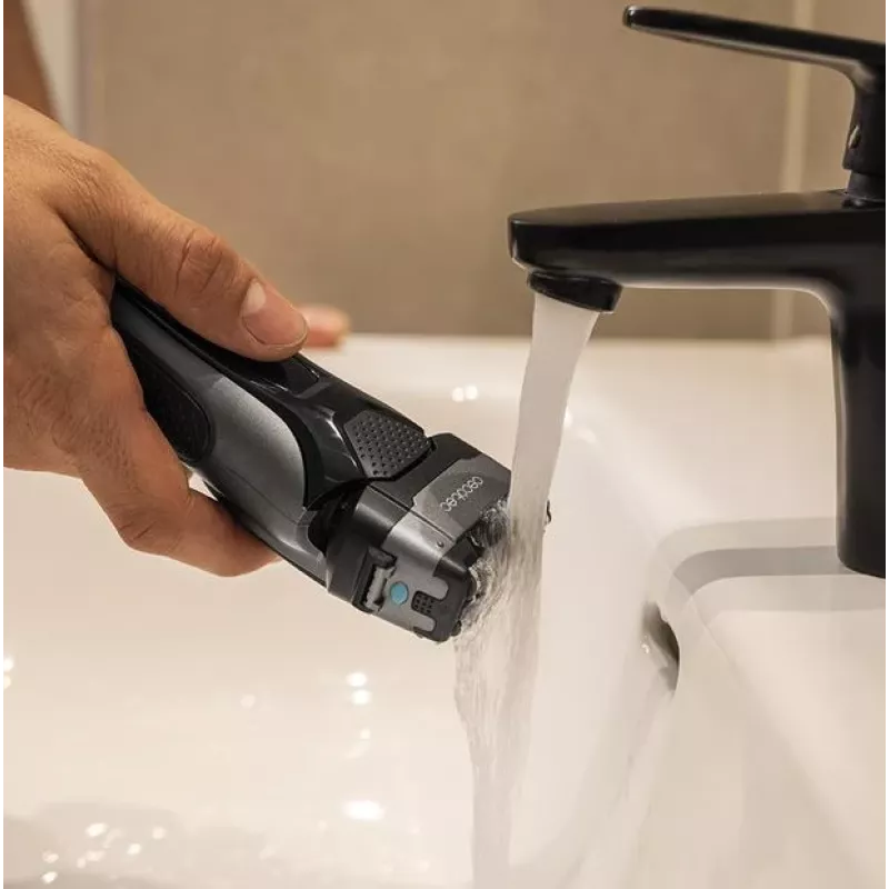 Sähköparranajokone CECOTEC PrecisionCare X-Trimm Triple Shaver — 3 terää, vesitiivis