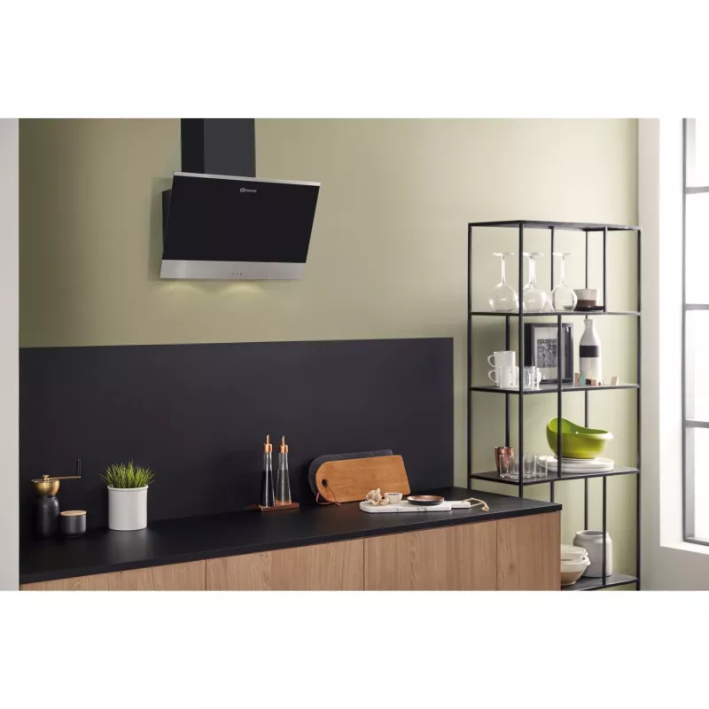 Bauknecht RBHVP 63 LM K seinäliesikupu, 60 cm, poisto/kierrätys, LED, musta/ruostumaton teräs