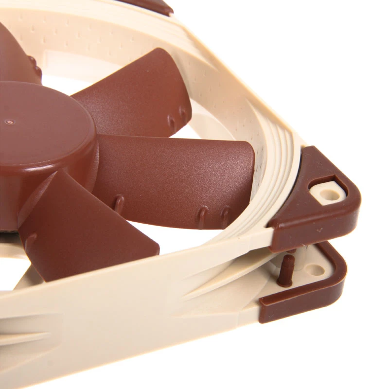 Noctua NF-S12A PWM 120 mm -kotelotuuletin