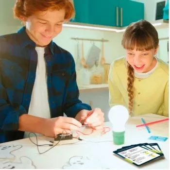 Opetuksellinen elektroniikkarakennussarja Liscianigiochi Set I'm A Genius Electricity (malli 304-pl97524)
