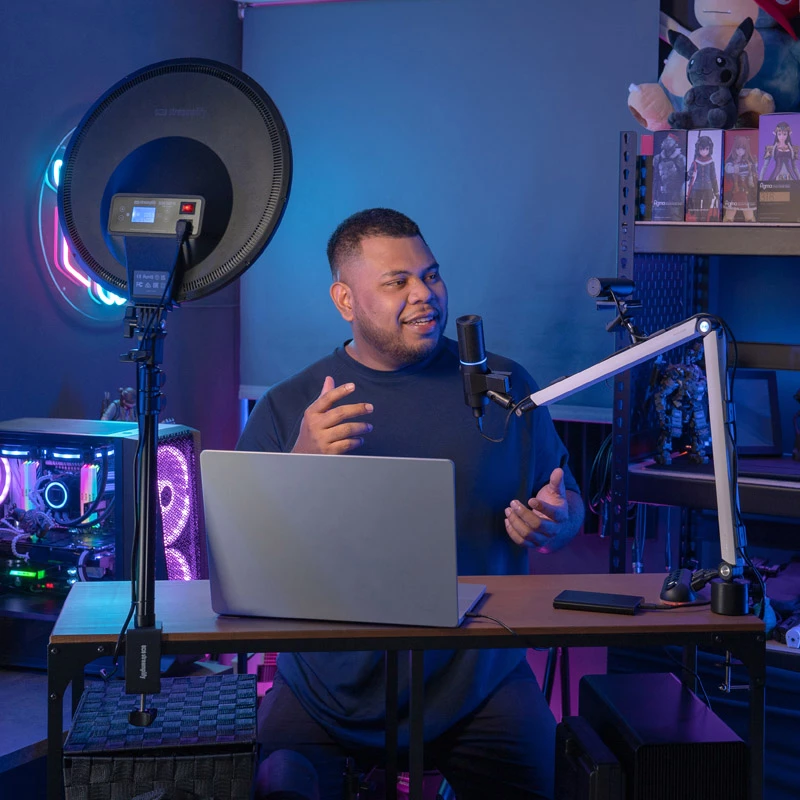 Streamplify GLOW LIGHT 14 Softlight, EU-virtakaapeli - musta