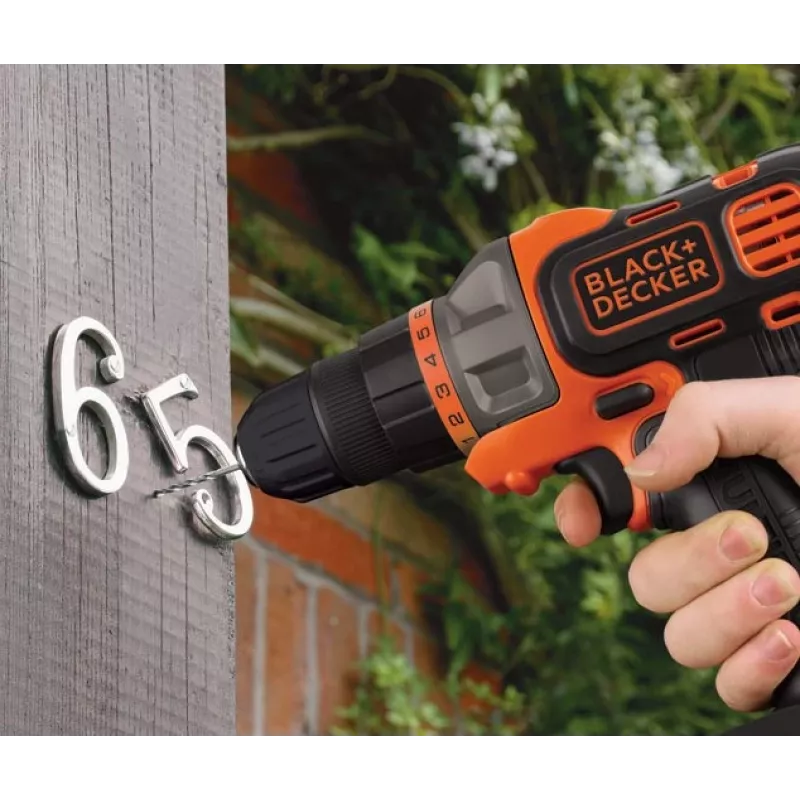 Black & Decker MT218KB porakone 800 kierr./min musta, oranssi 1,46 kg
