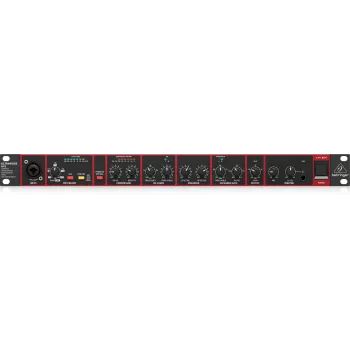 Behringer UV1 audiovahvistin