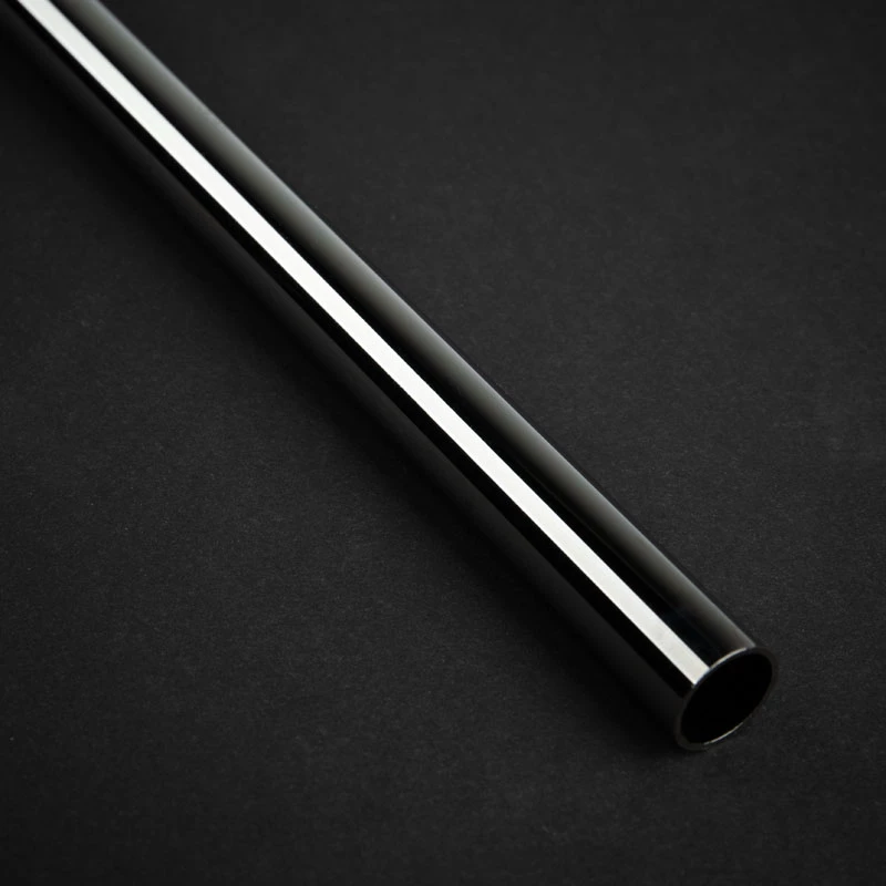 Bitspower None Chamfer messinki hard tubing 12 mm AD, 500 mm - musta kimalle