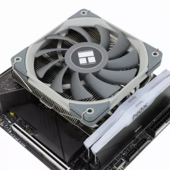Thermalright AXP120-X67 (120mm) prosessoricooleri