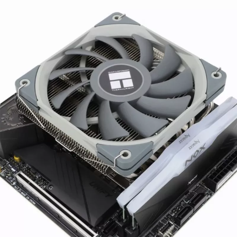 Thermalright AXP120-X67 (120mm) prosessoricooleri